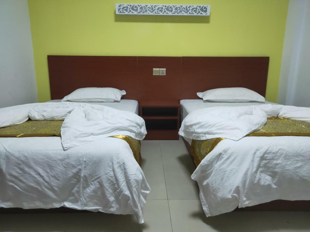 Chong Ti Hotel Dili Extérieur photo